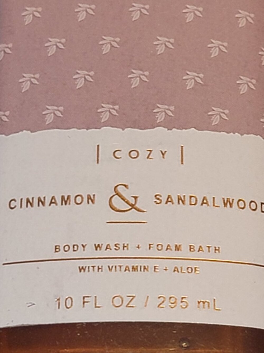 *Discontinued* Bath and Body Works COZY: CINNAMON & SANDALWOOD Shower Gel wash - Picture 2 of 4